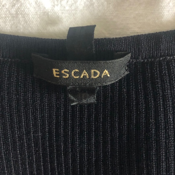 ESCADA Shell, Caviar Knit Tank Top, Ribbed Sleeveless, Black, Size 40 / Medium - Picture 6 of 10